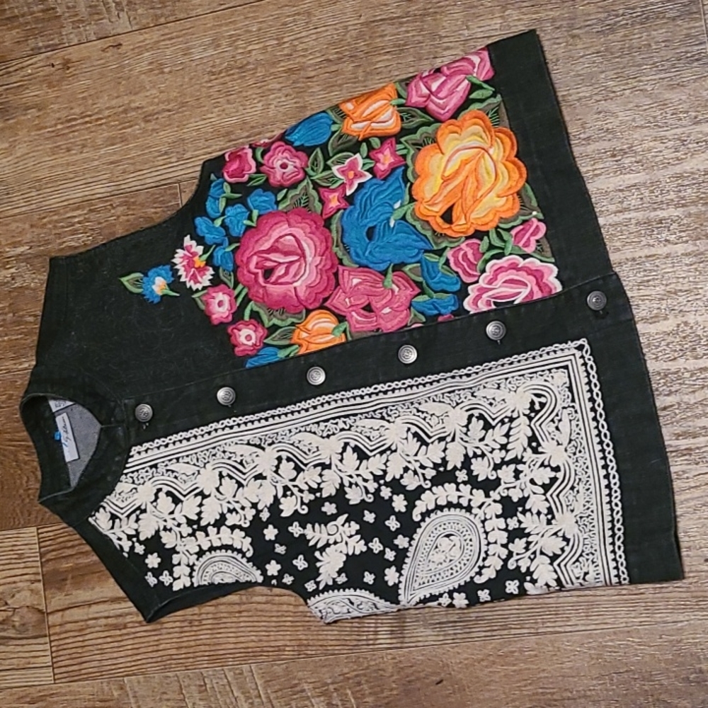 Chico's Platinum Embroidered Denim Vest